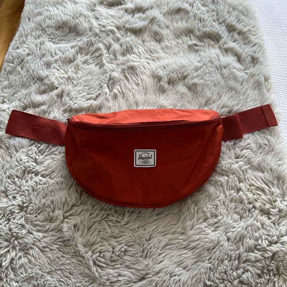 Herschel Sixteen BB Fanny Pack